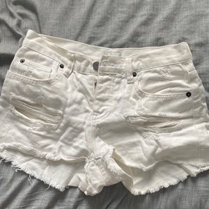 white distressed jean shorts